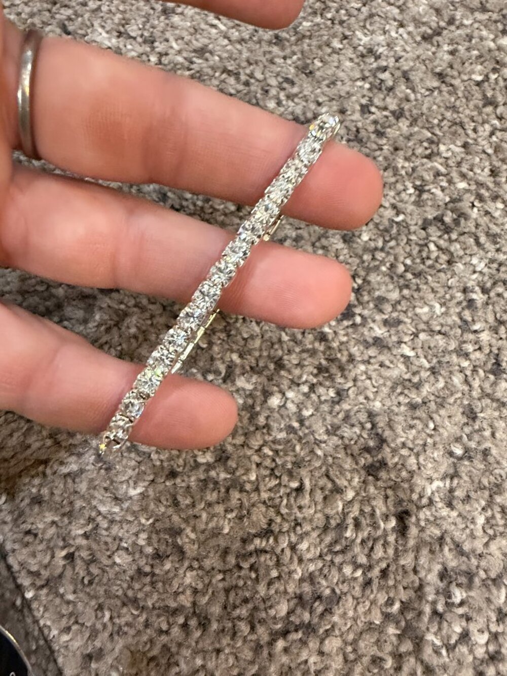 Stretchy Diamond Look Tennis Bracelet Flexible Rhinestone Crystal Single Row